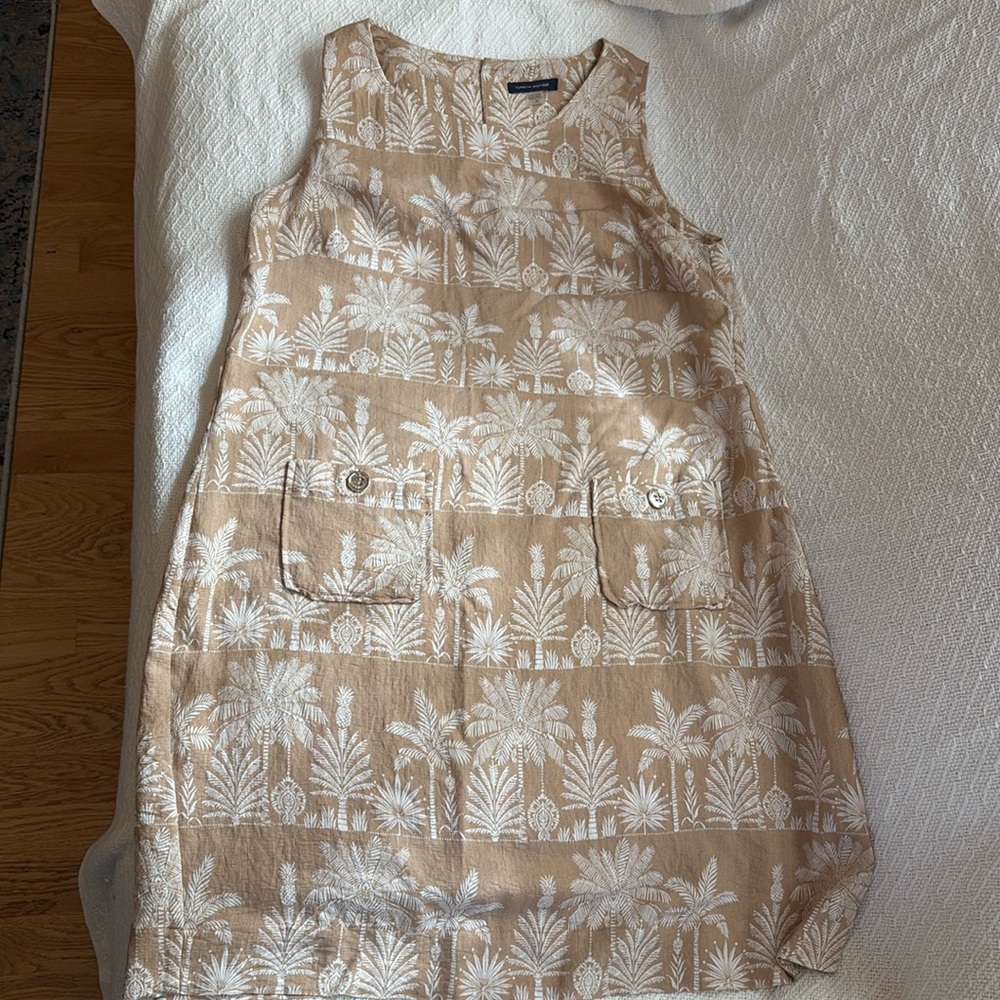 Classy Tommy Hilfiger summer shift style dress size 10